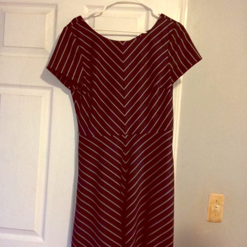 Brooks brothers business casual dress